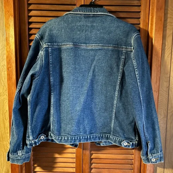 Eddie Bauer - Women’s XL Denim Jacket. New without tags - Picture 4 of 4